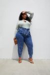 Op zoek naar grote maten jeans?  FTF-denim geeft je herfstmode-opties!