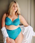Op zoek naar een geweldige bh met grote maten?  Probeer Oola Lingerie!