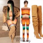 Nicki Minaj kopte Powerhouse 2022 Philadelphia terwijl hij optrad in een SIEDRÉS veelkleurige jumpsuit en Amina Muaddi-laarzen