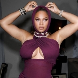 Beyoncé gooide een Renaissance-feest in Parijs met Plum Yves Saint Laurent en Tiffany & Co. Gems, Paco Rabanne en meer!
