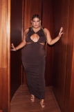 Revolve Steps into Plus met de REMI x REVOLVE Collection